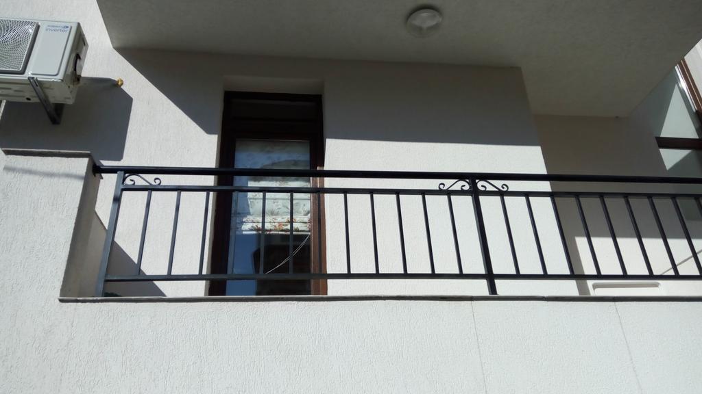 White Home-Apartament Burgas Exterior photo